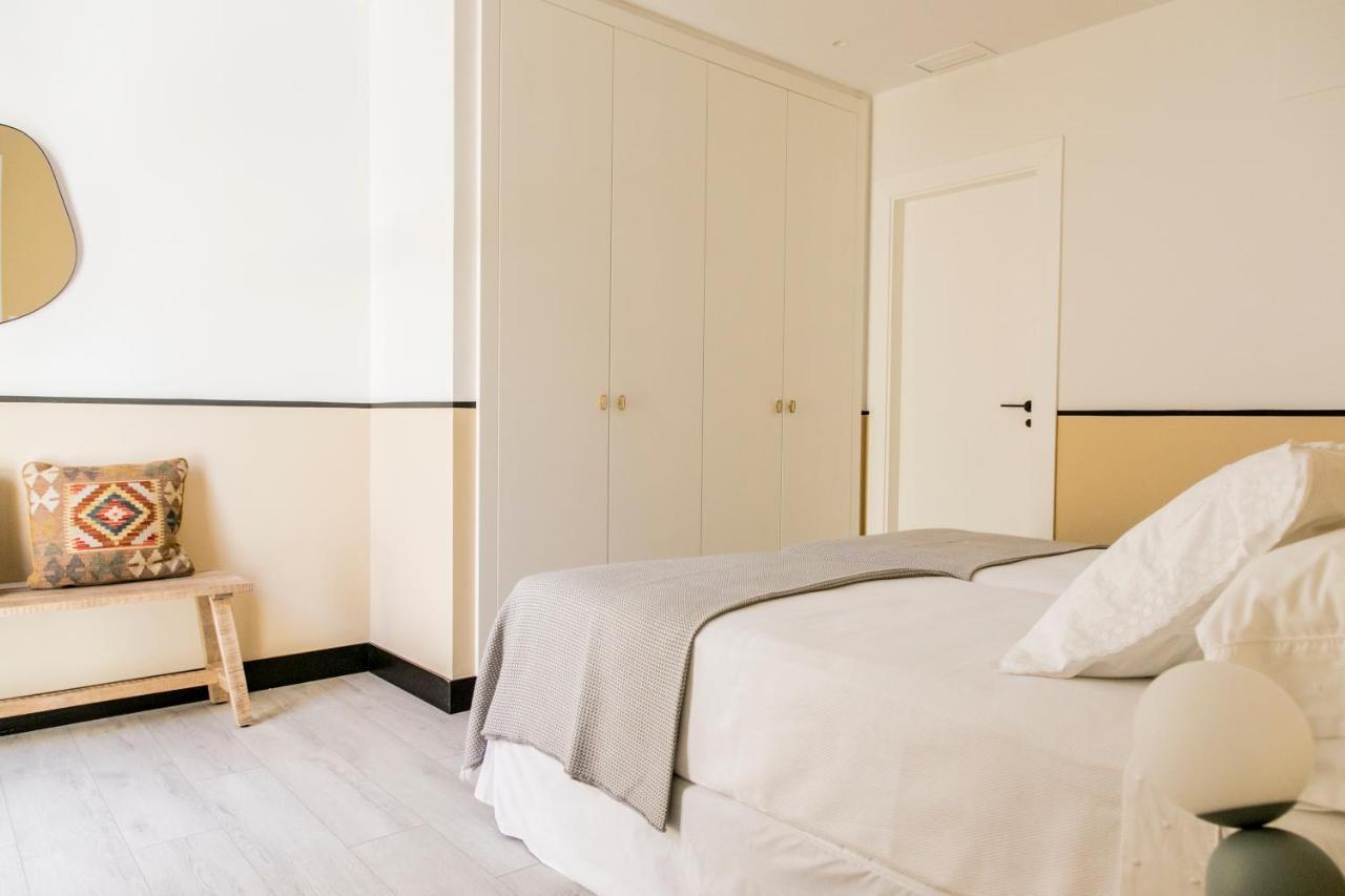 Pasaje Zamora Apartamentos Siviglia Esterno foto